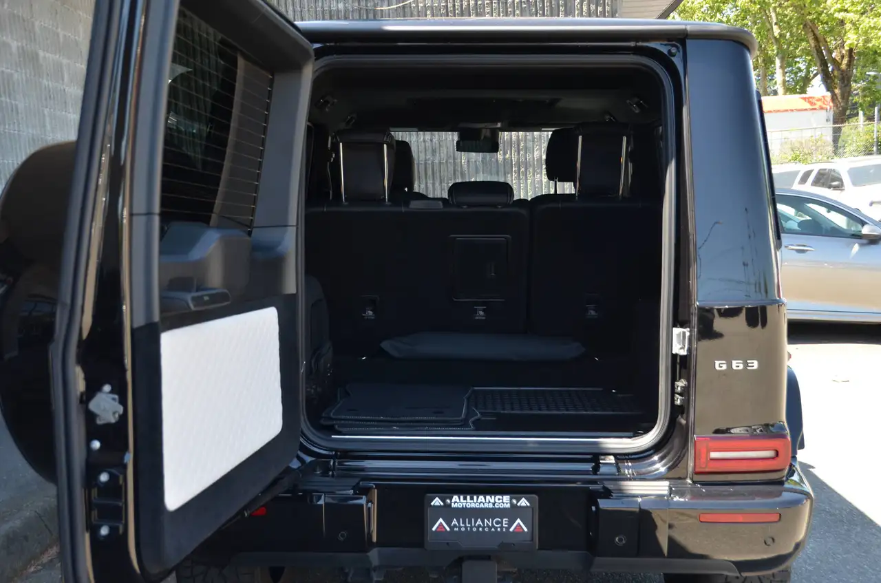 Mercedes-Benz G-Class - Image 19