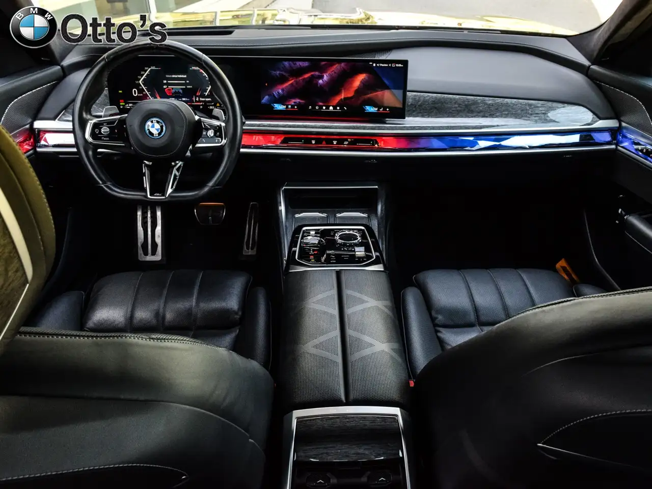 BMW 7 Series - Image 18