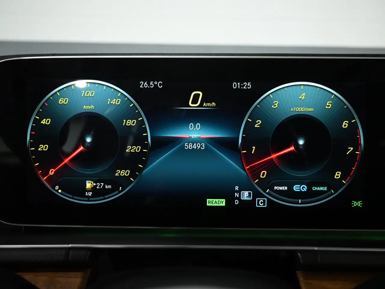 Mercedes-Benz GLE - Image 14