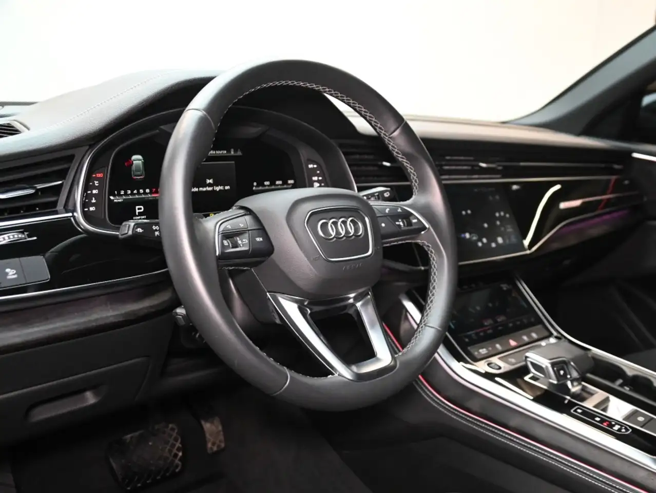 Audi Q8 - Image 19