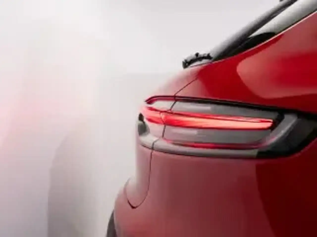 Porsche Macan - Image 10
