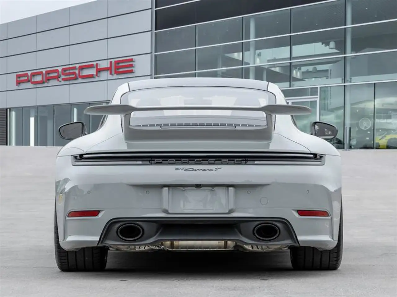 Porsche 911 - Image 5