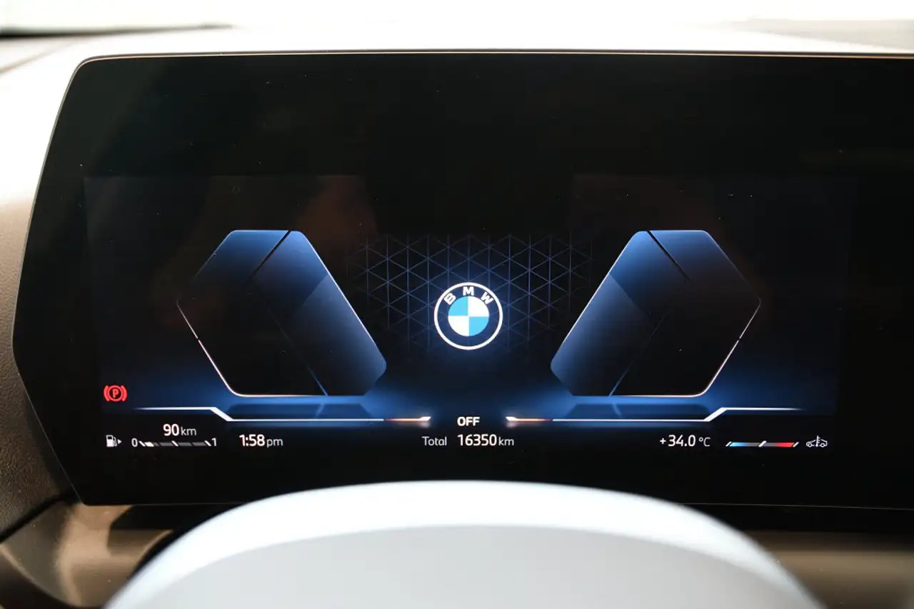 BMW 2 Series - Image 14