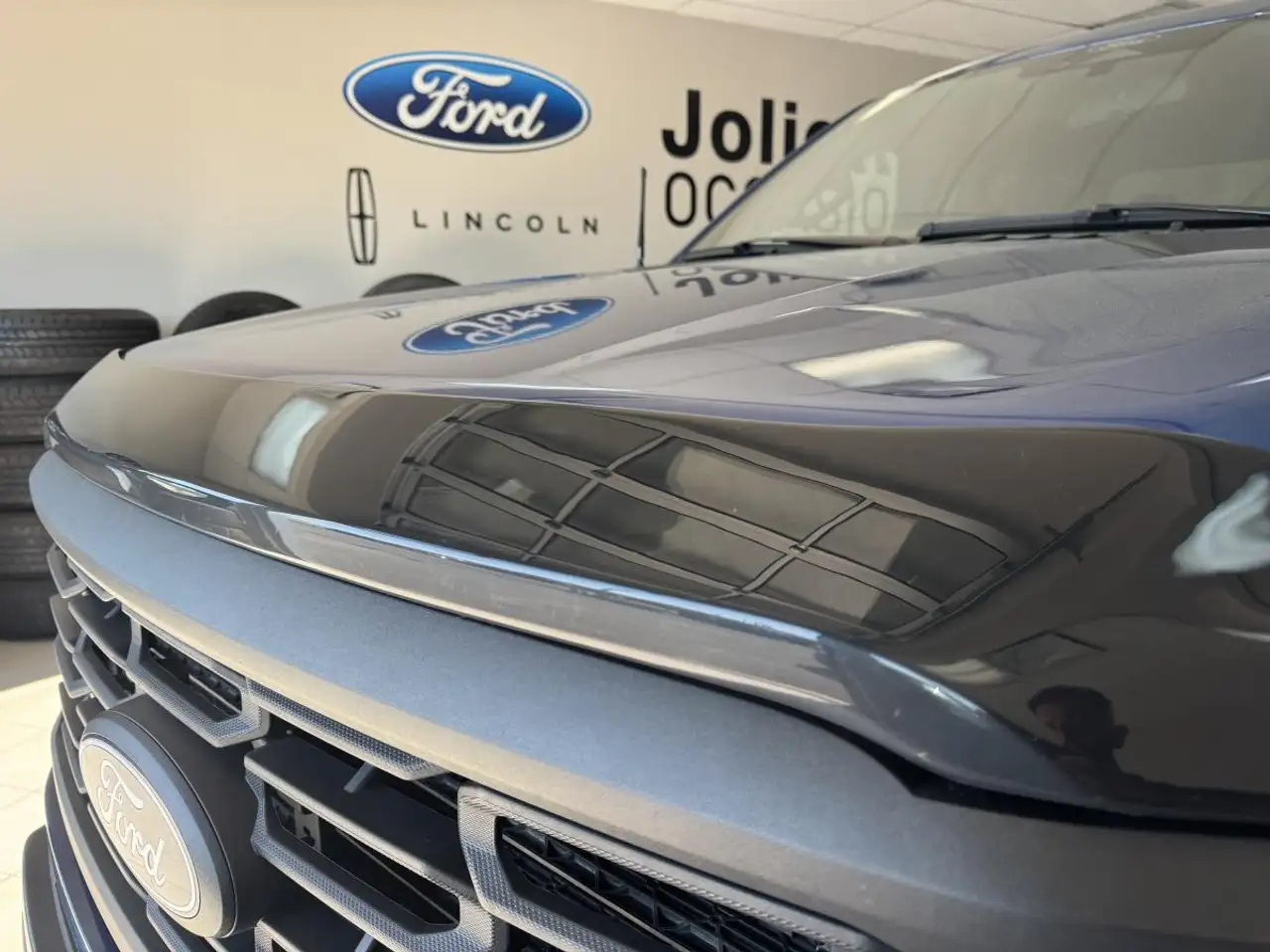 Ford F-150 - Image 11