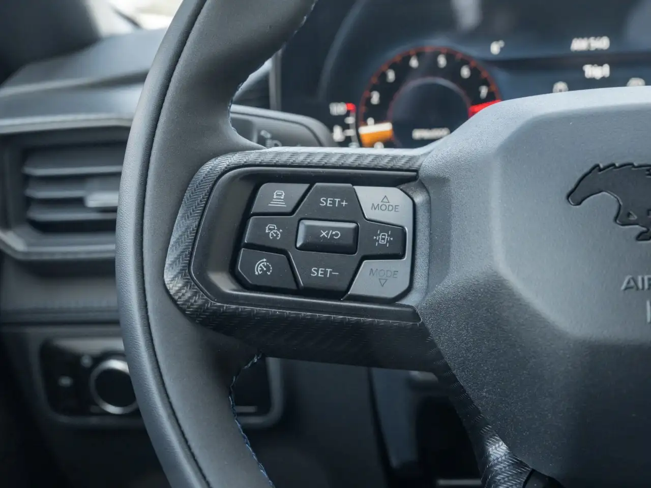 Ford Mustang - Image 17