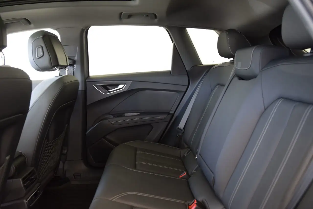Audi Q4 e-tron - Image 23