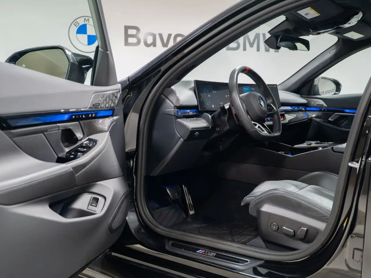 BMW M5 - Image 19