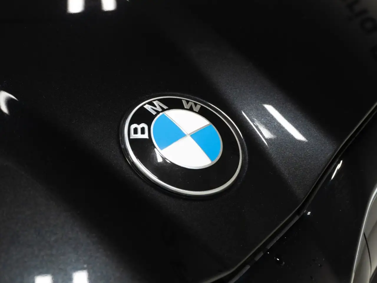 BMW M5 - Image 9