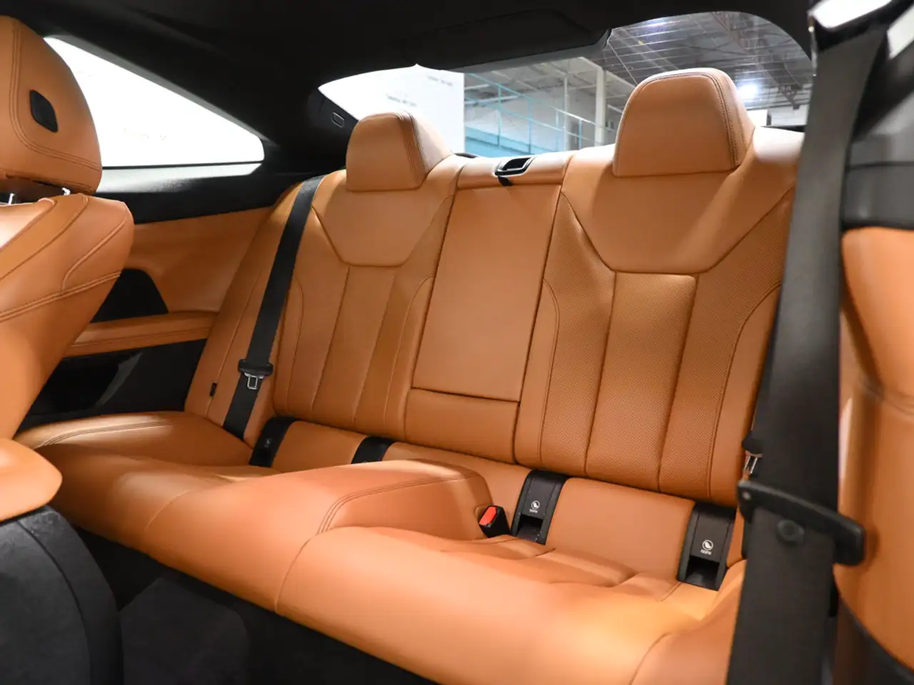 BMW 4 Series - Image 25