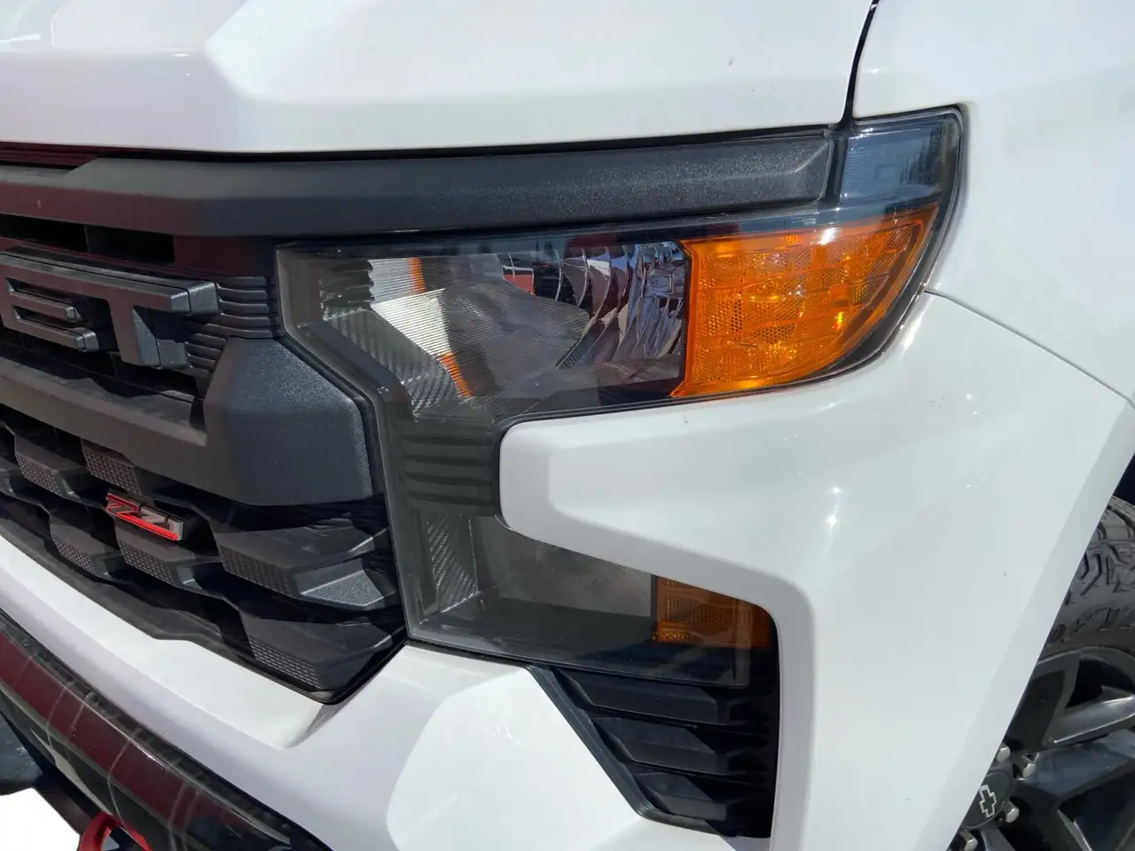 Chevrolet Silverado 1500 - Image 9