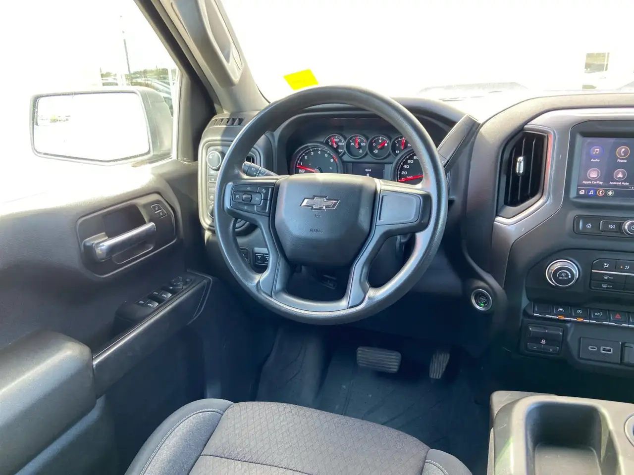 Chevrolet Silverado 1500 - Image 27