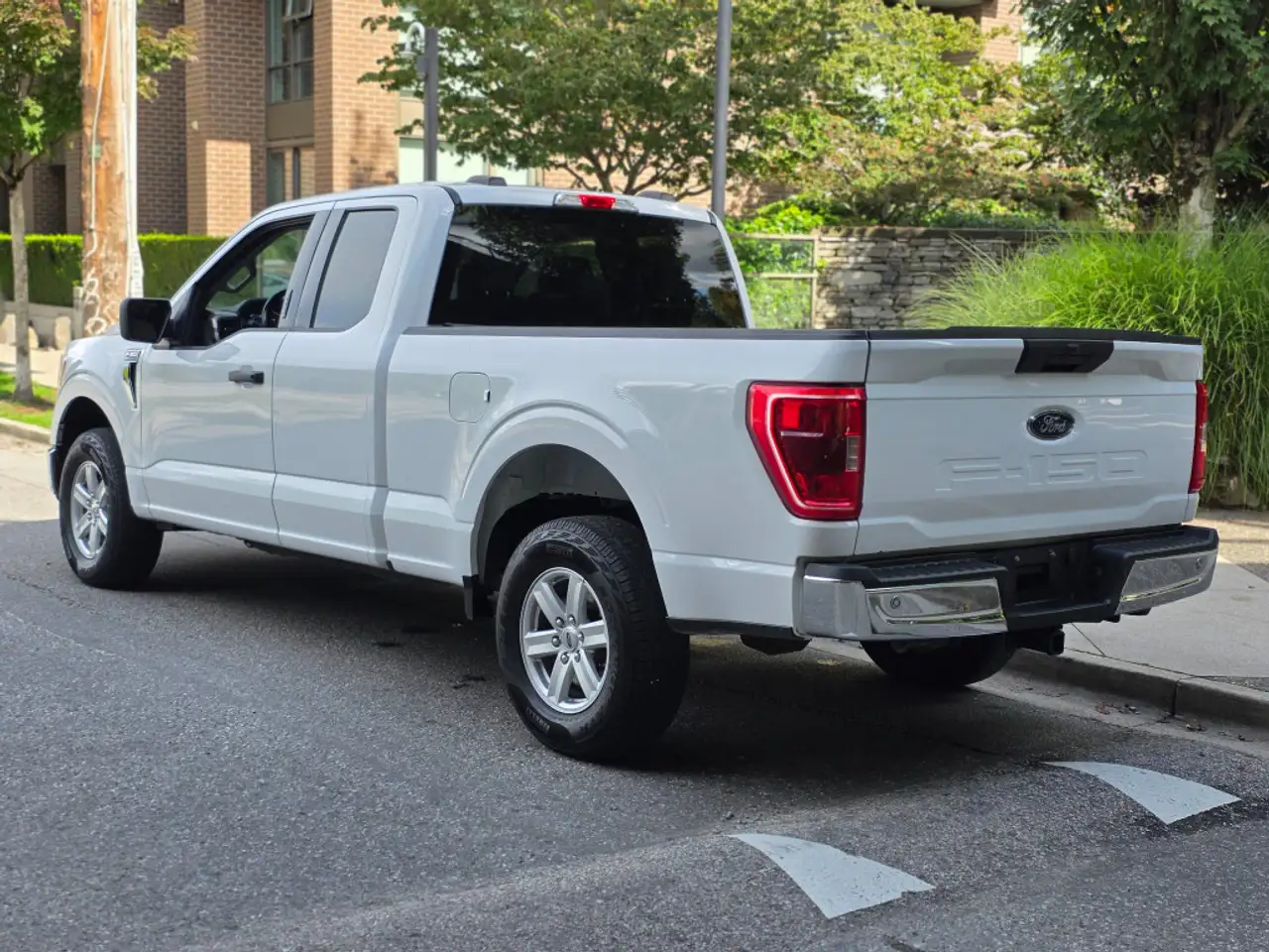 Ford F-150 - Image 8