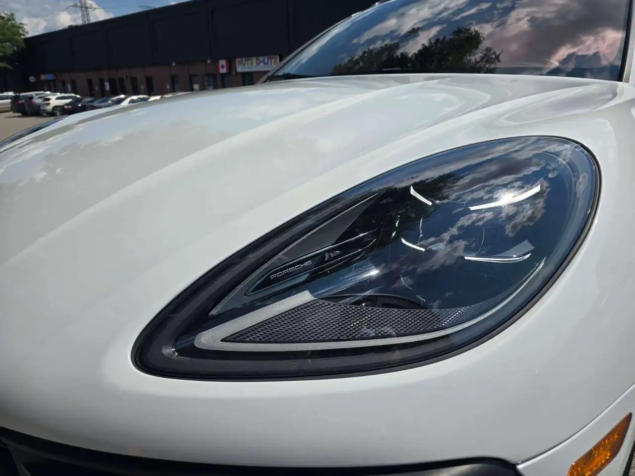 Porsche Macan - Image 8