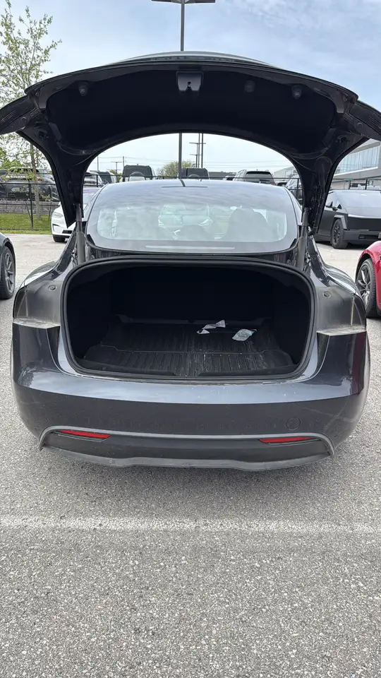 Tesla Model 3 - Image 6