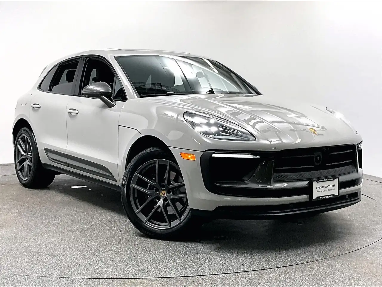 Porsche Macan - Image 3