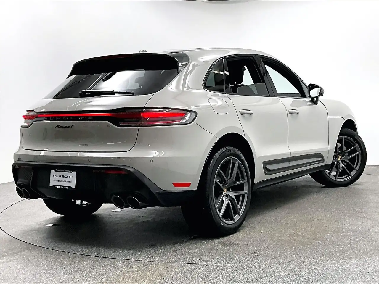 Porsche Macan - Image 5