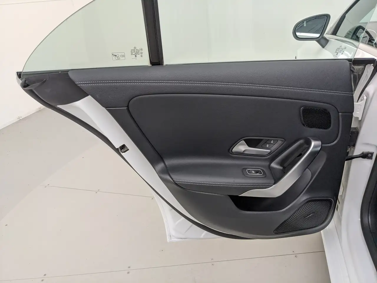 Mercedes-Benz CLA - Image 27
