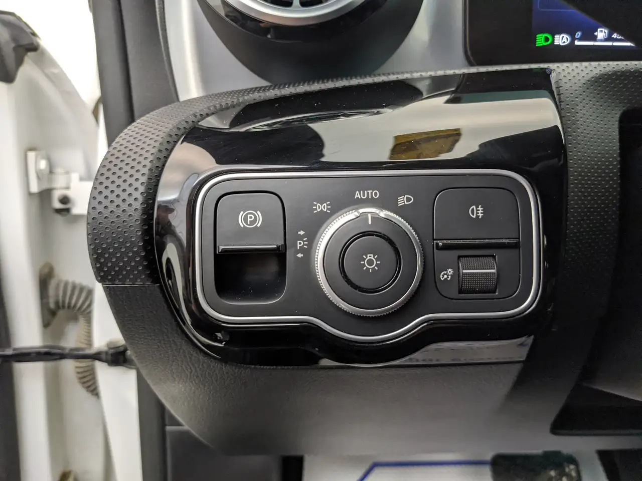 Mercedes-Benz CLA - Image 22