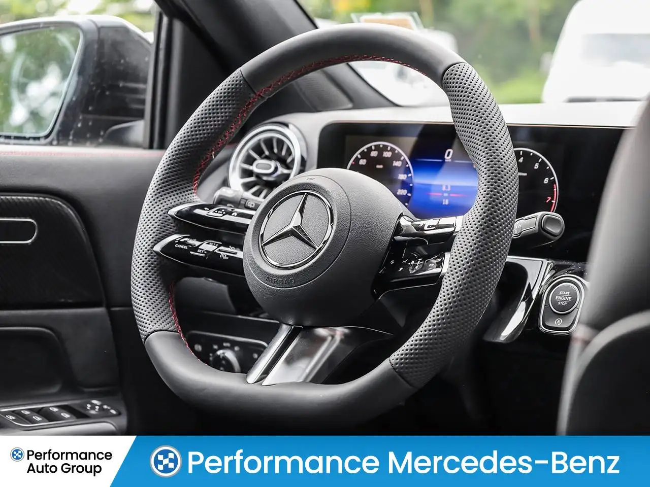 Mercedes-Benz GLA - Image 17