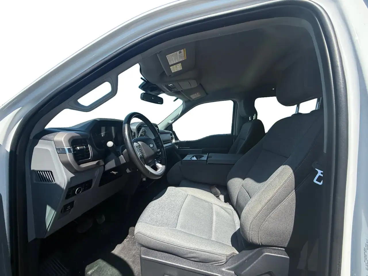 Ford F-150 - Image 10