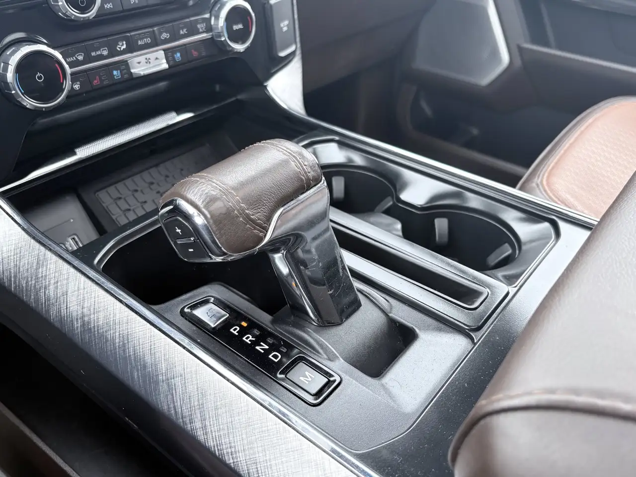 Ford F-150 - Image 24