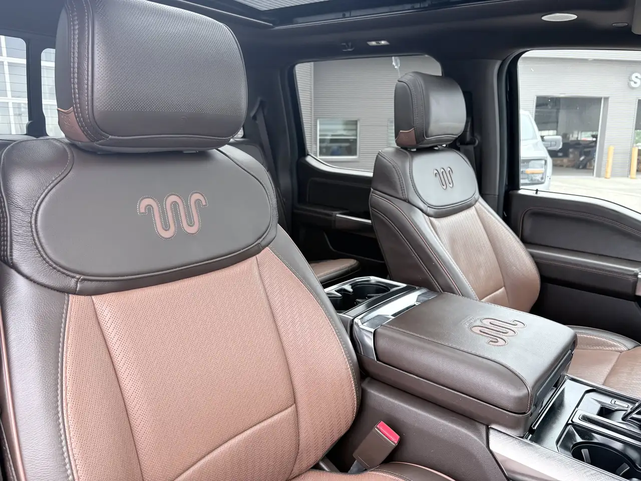 Ford F-150 - Image 30