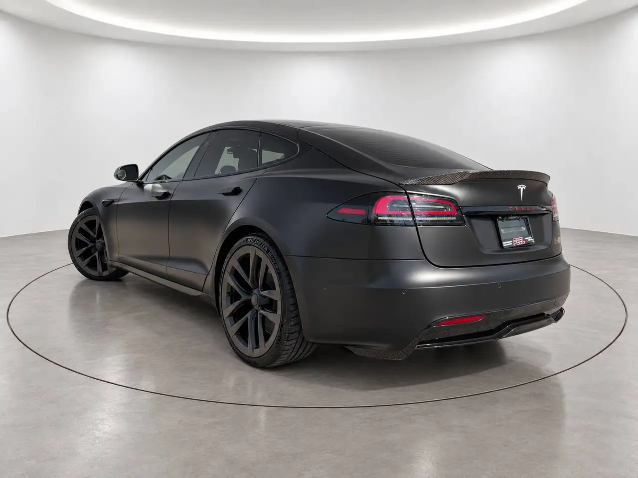 Tesla Model S - Image 4