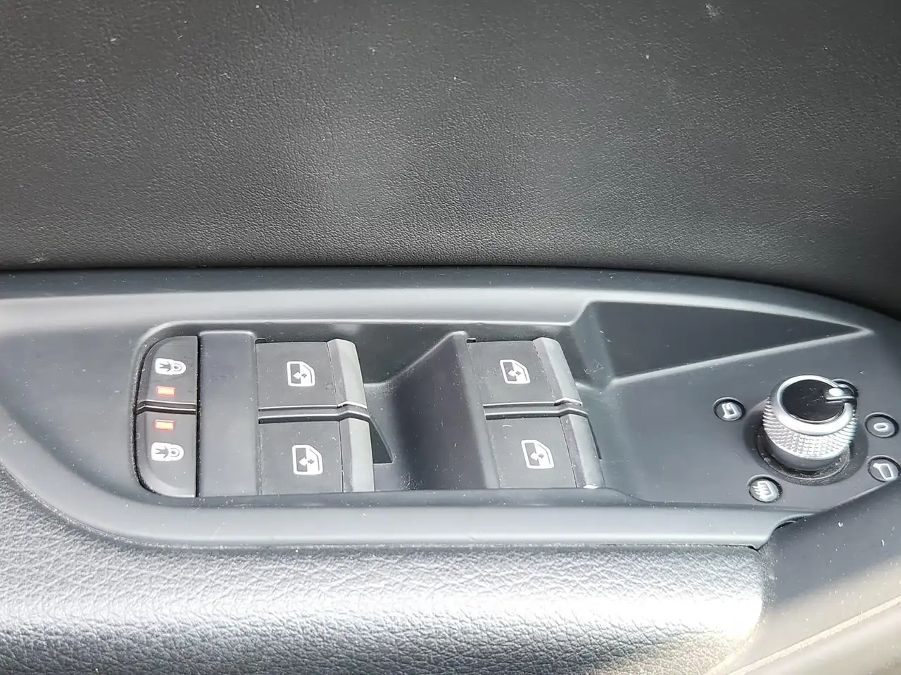Audi Q5 - Image 8