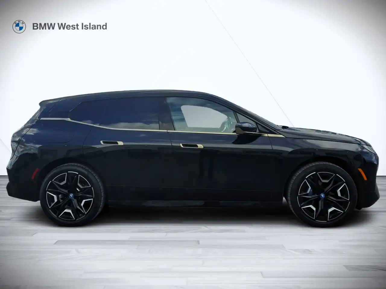 BMW iX - Image 9