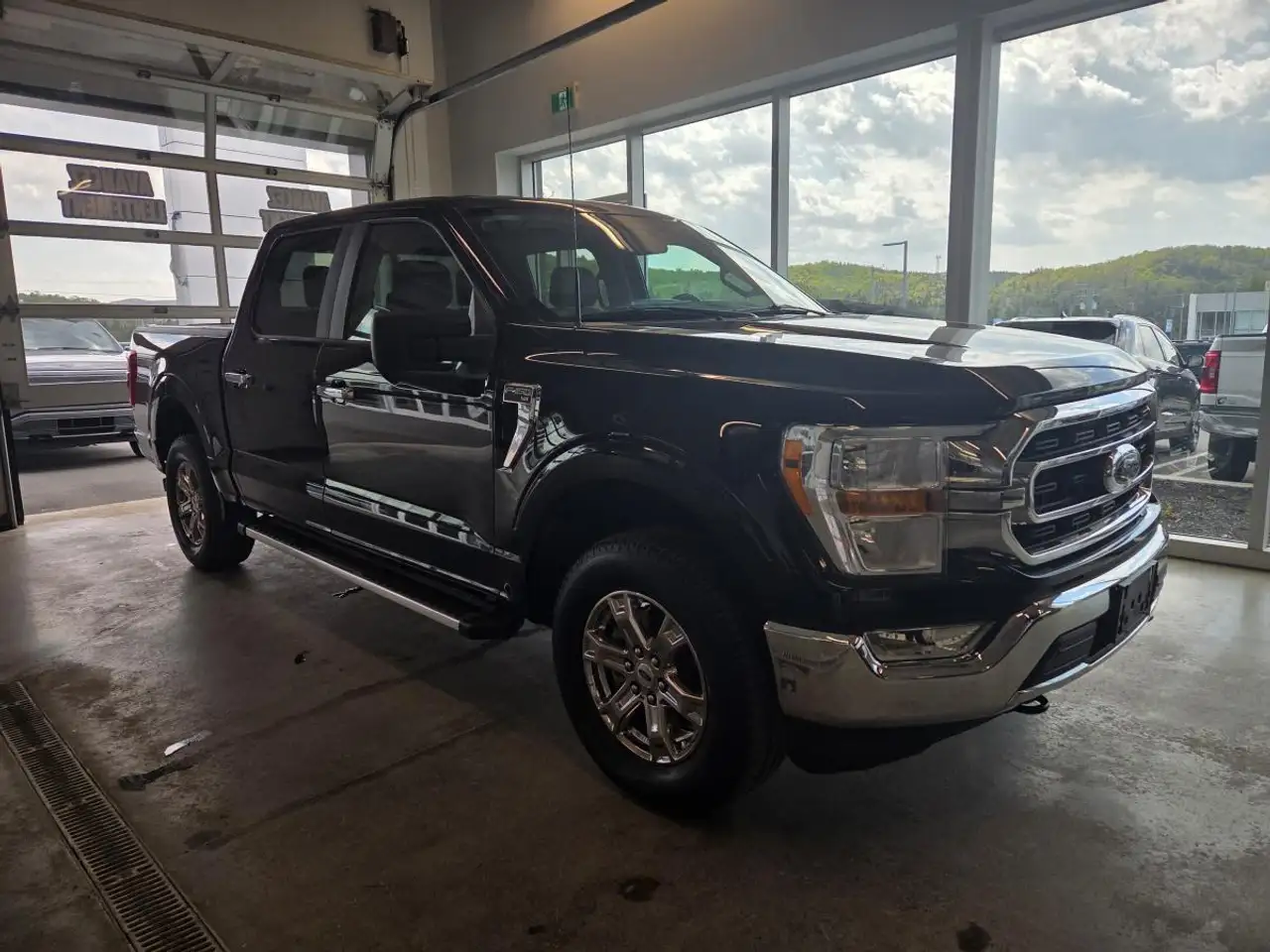 Ford F-150 - Image 6