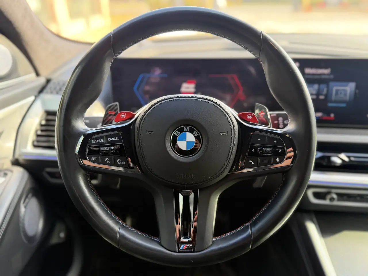 BMW XM - Image 20