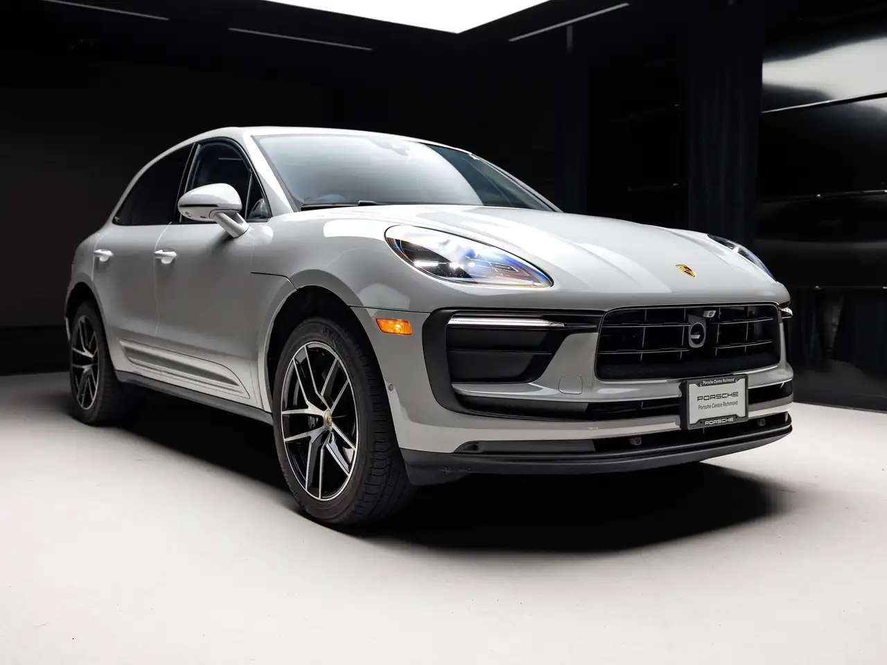 Porsche Macan - Image 3