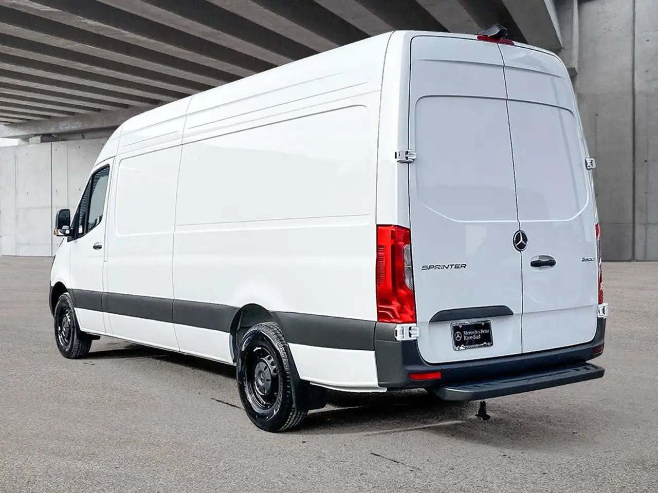 Mercedes-Benz Sprinter - Image 3