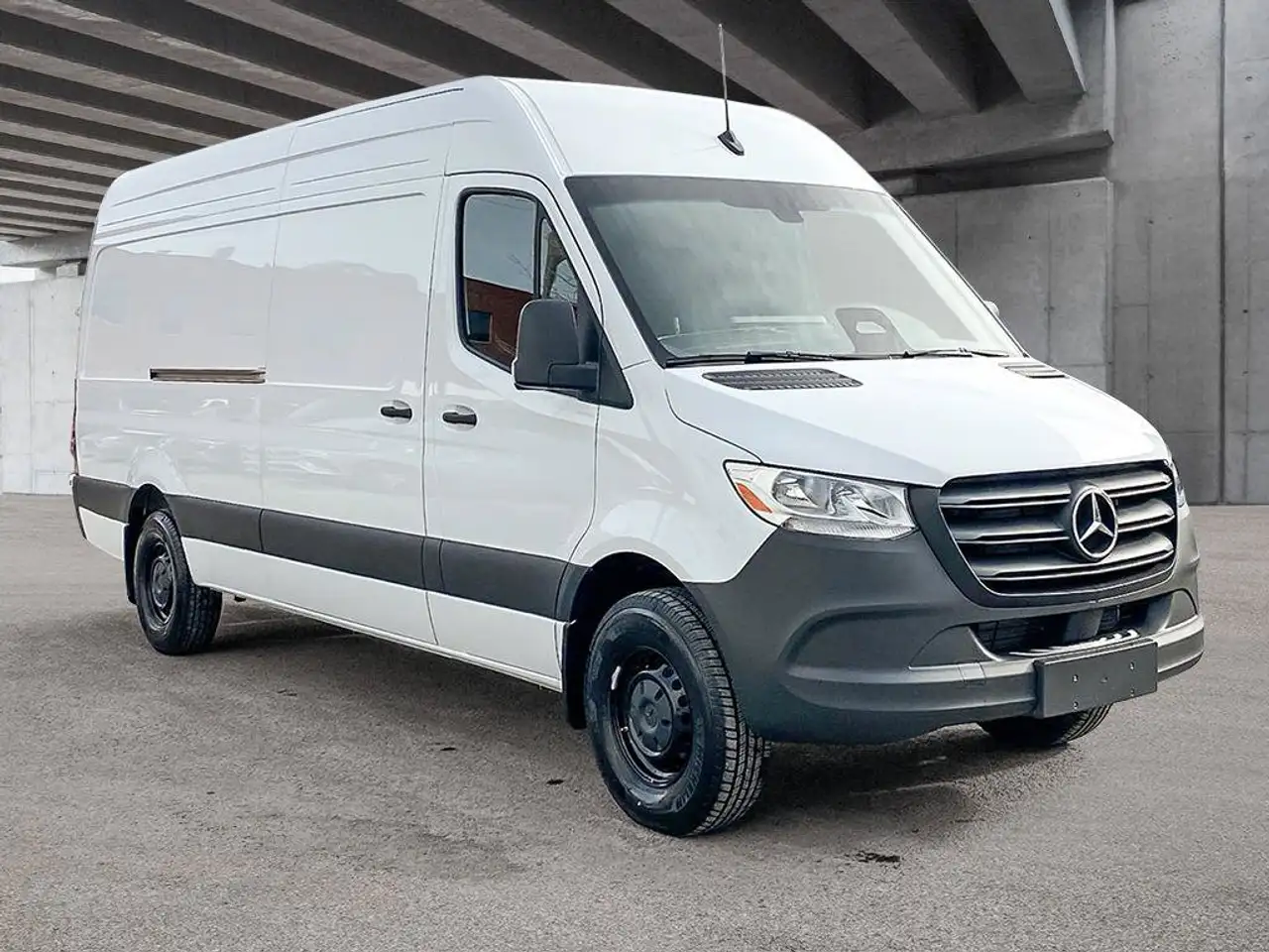 Mercedes-Benz Sprinter - Image 7