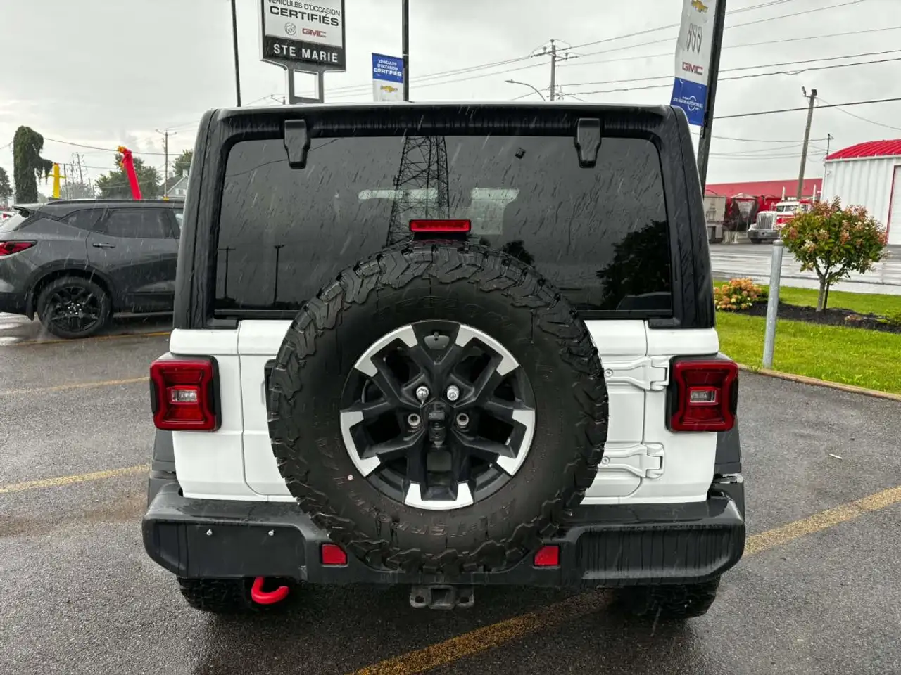 Jeep Wrangler - Image 2