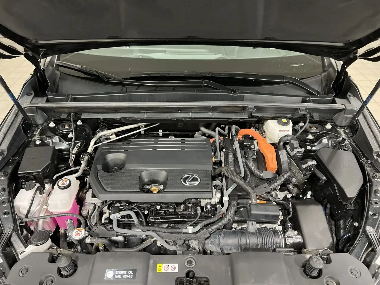 Lexus NX - Image 27