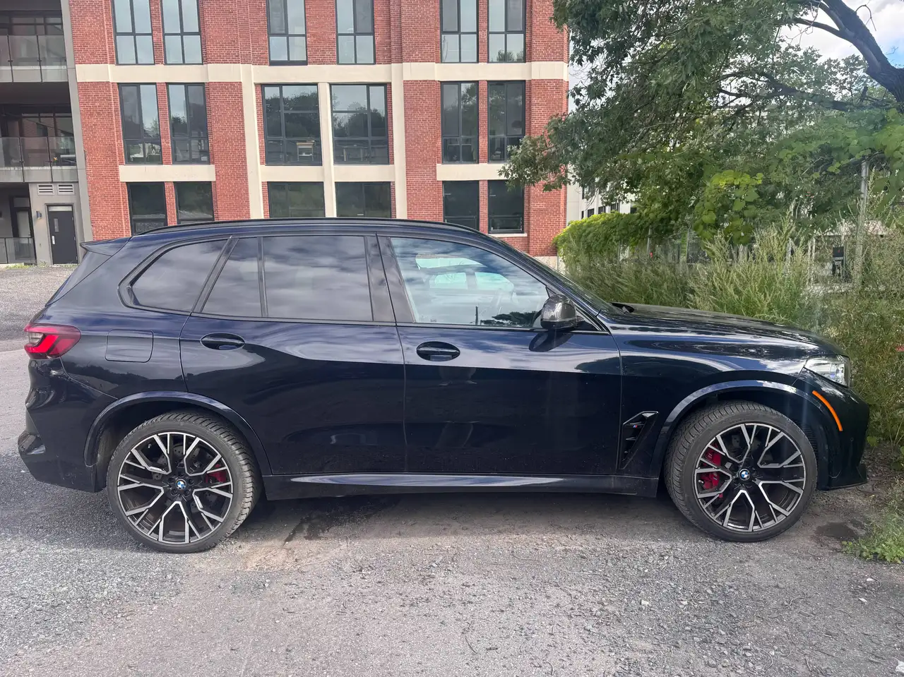 BMW X5 M - Image 2