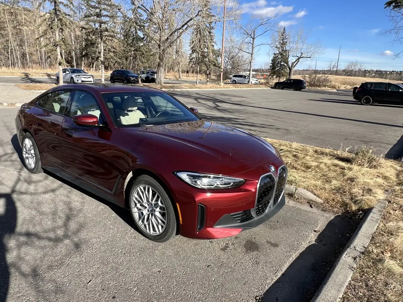 BMW i4 - Image 2