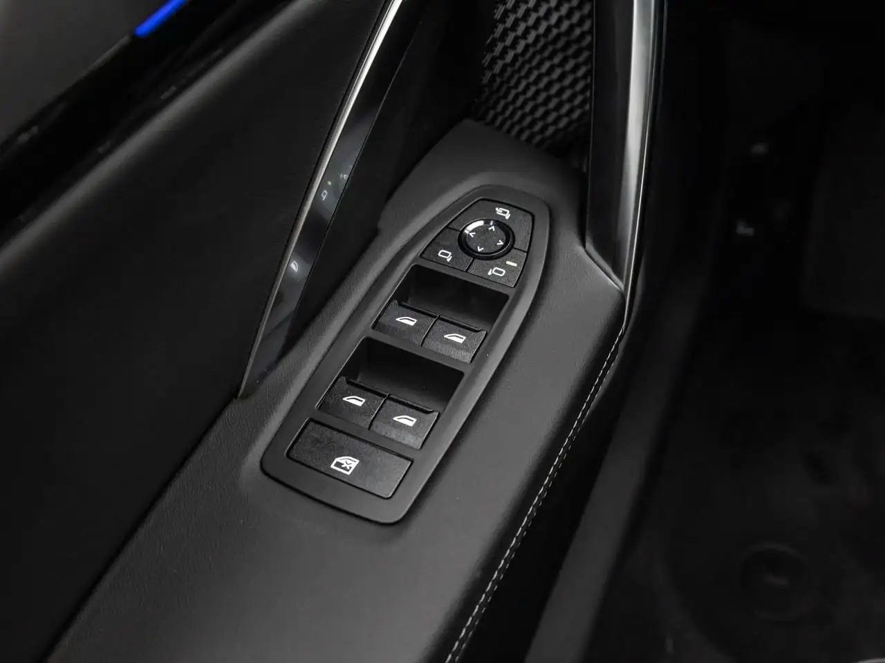 BMW X2 - Image 14