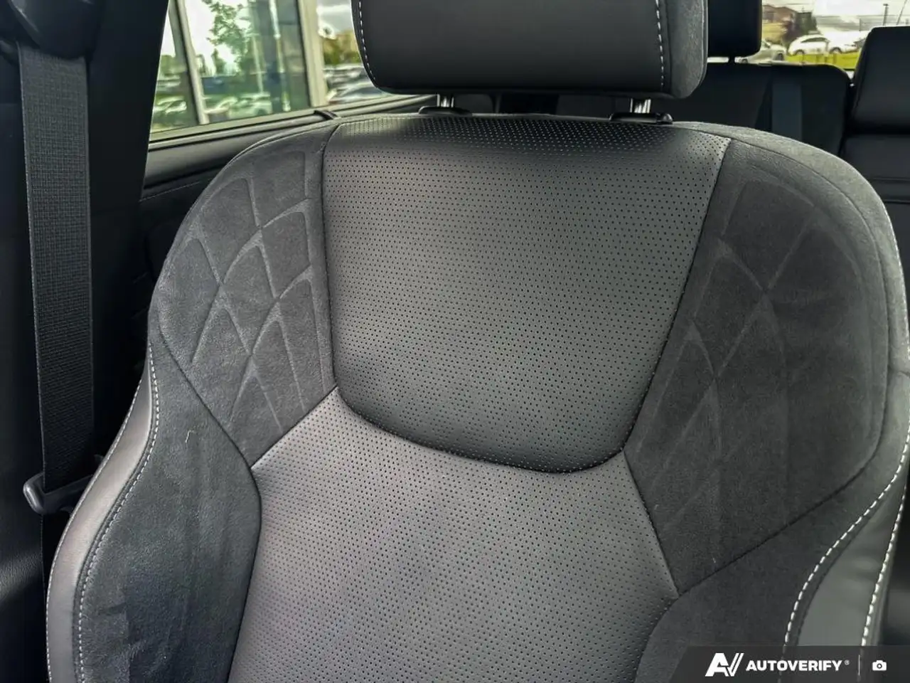 Lexus RX - Image 20