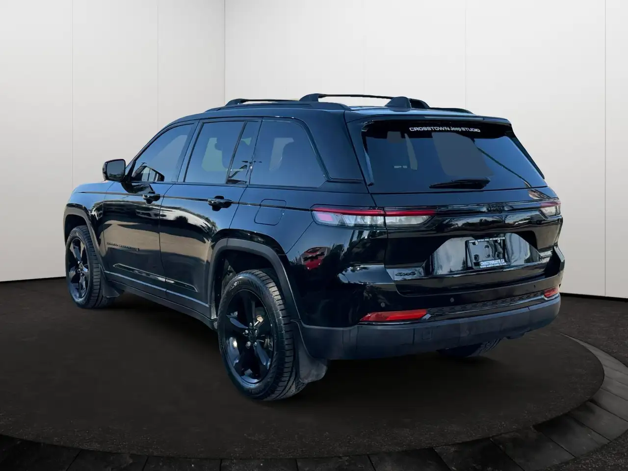 Jeep Grand Cherokee - Image 3