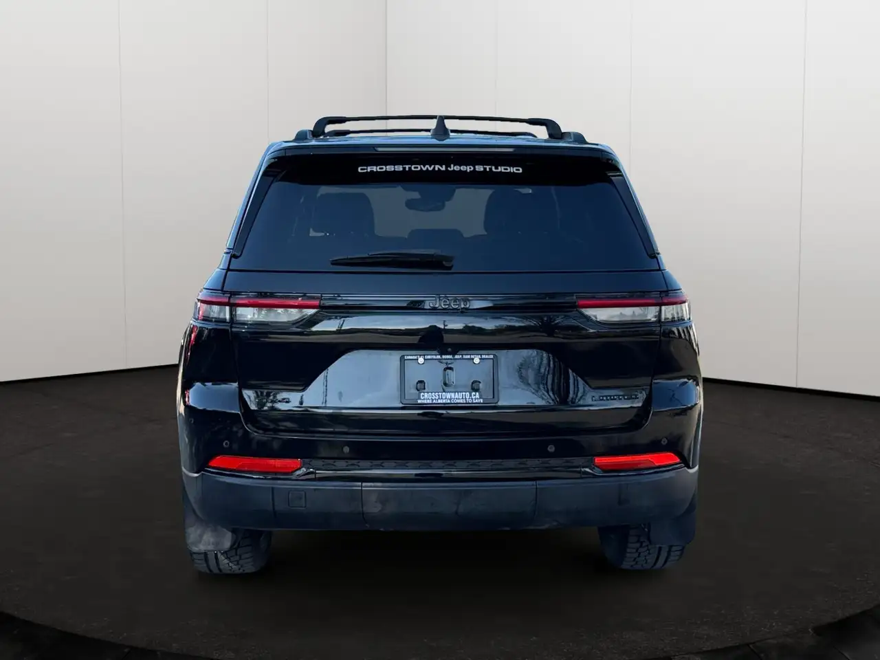 Jeep Grand Cherokee - Image 4