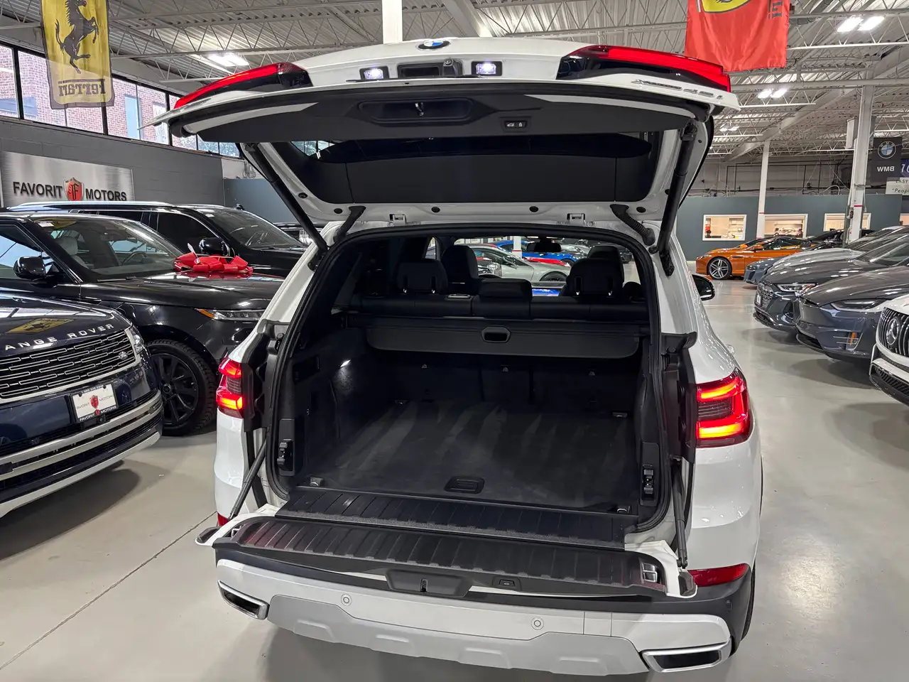 BMW X5 - Image 8