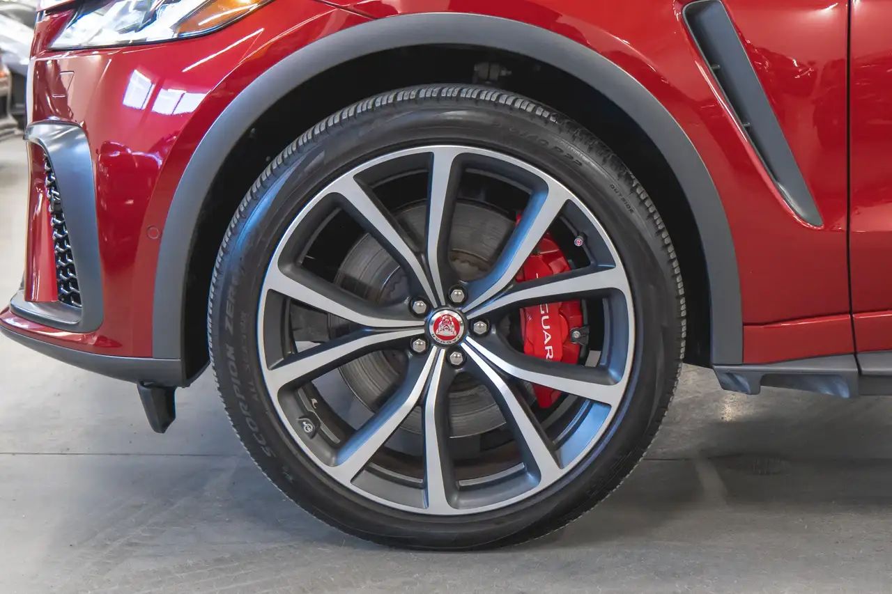 Jaguar F-Pace - Image 8