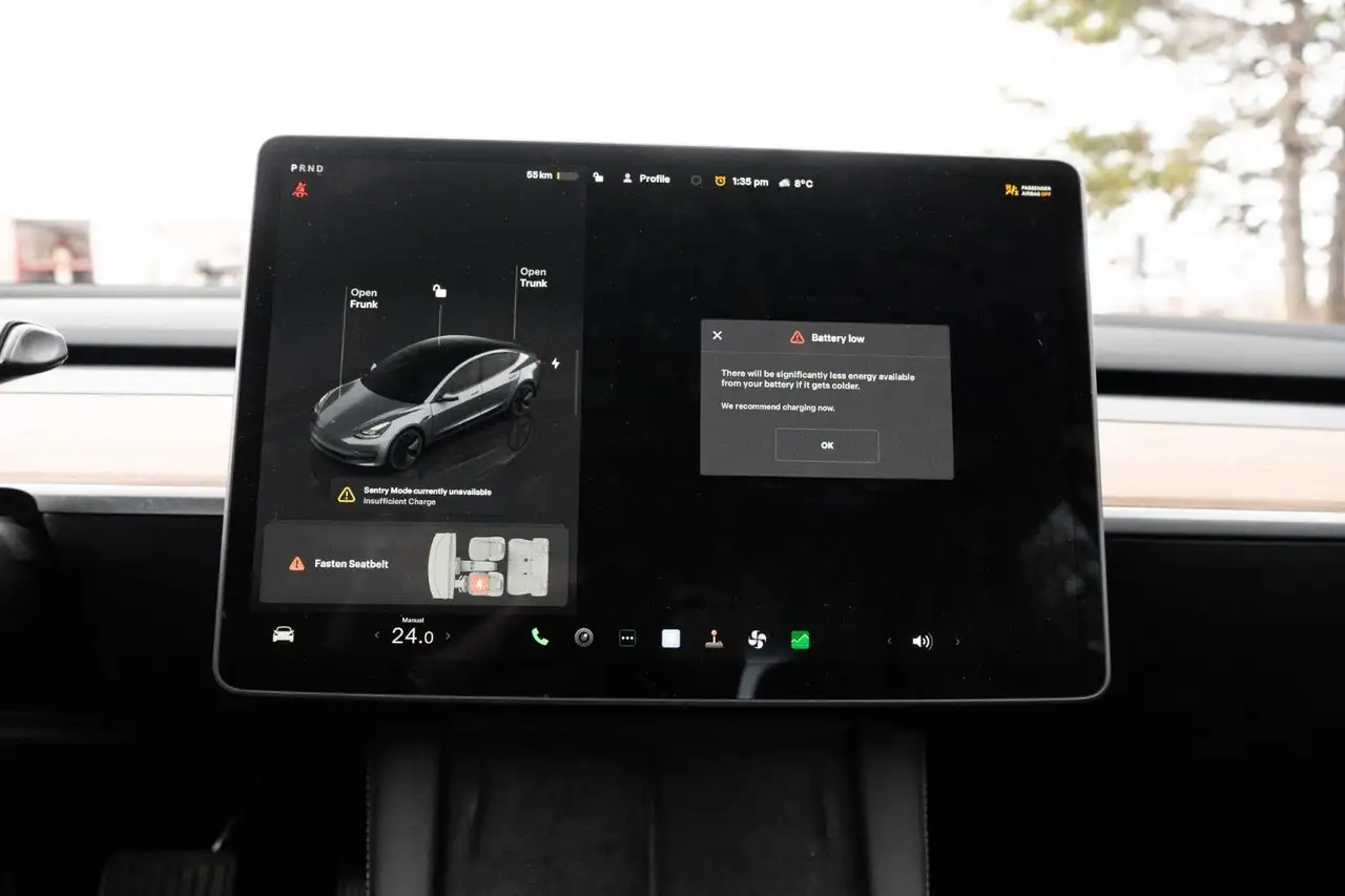 Tesla Model 3 - Image 26