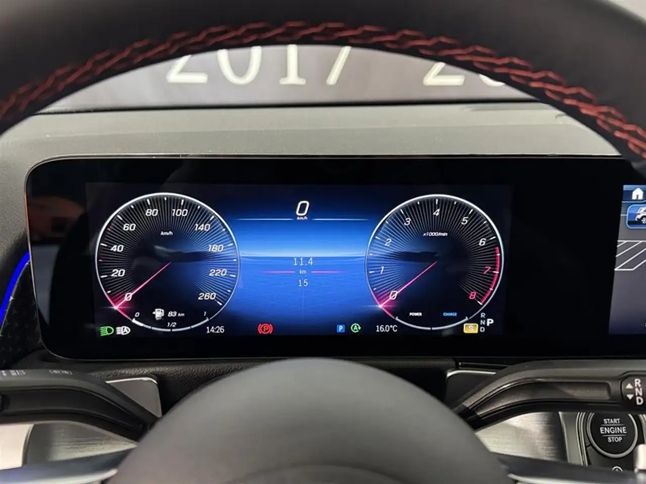 Mercedes-Benz GLB - Image 14