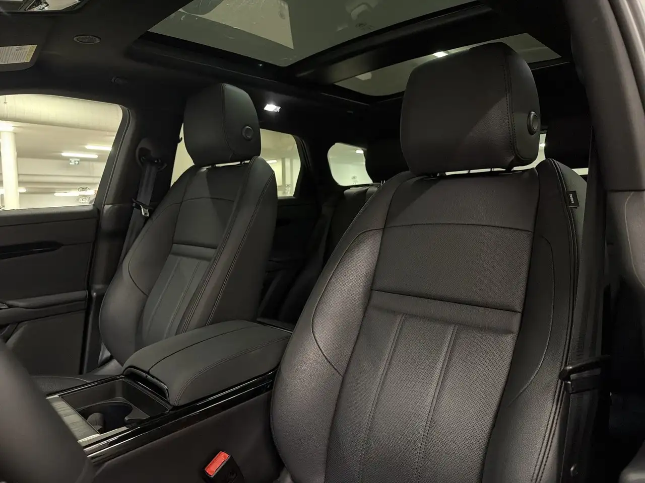 Land Rover Range Rover Evoque - Image 20