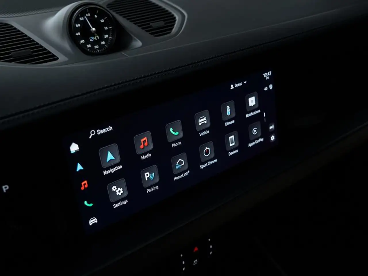 Porsche Cayenne - Image 35