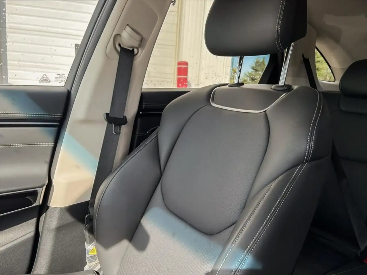 Genesis GV70 - Image 20