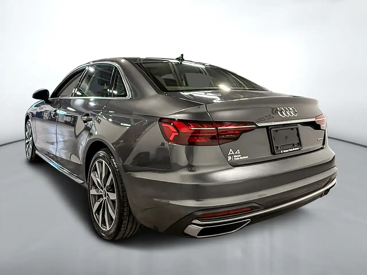 Audi A4 - Image 5